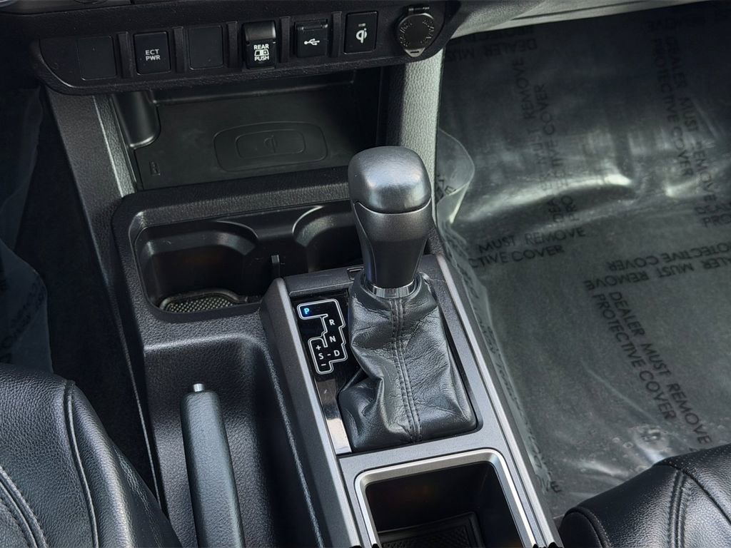 Used 2021 Toyota Tacoma TRD Off-Road image 13