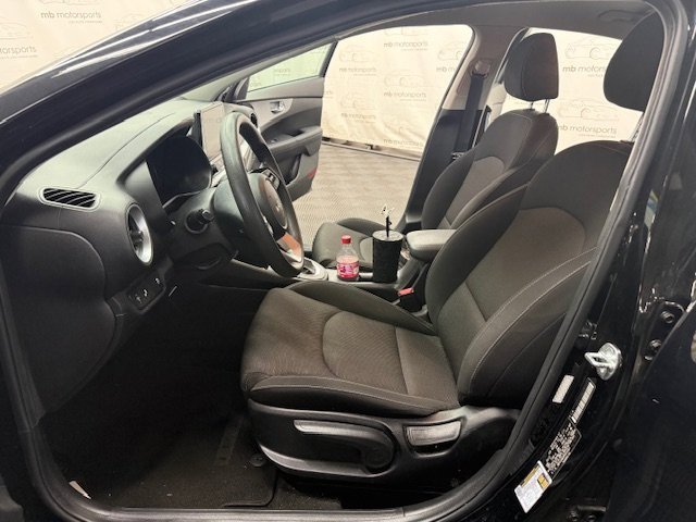Used 2023 Kia Forte LXS w/ LXS Technology Package image 5