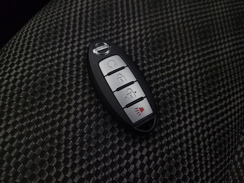 Used 2019 Nissan Rogue Sport SV w/ All-Weather Package image 32