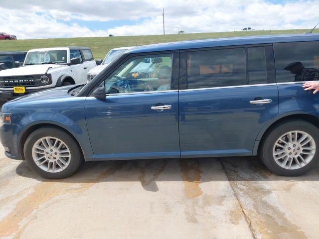 Used 2018 Ford Flex SEL w/ Equipment Group 202A AWD/4WD image 4