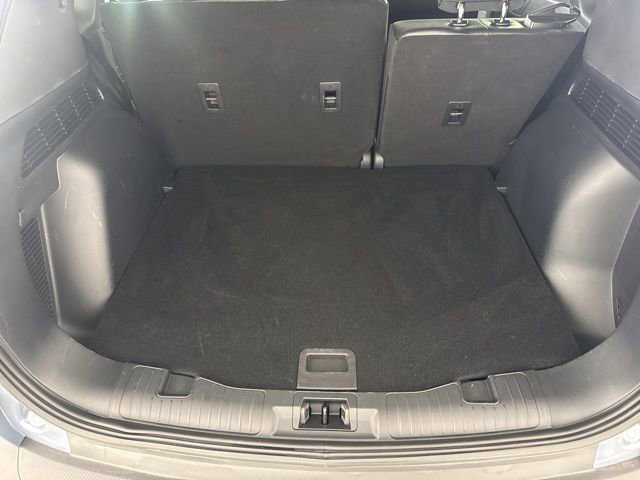 Used 2025 Ford Escape SE w/ PHEV Premium Package FWD image 27
