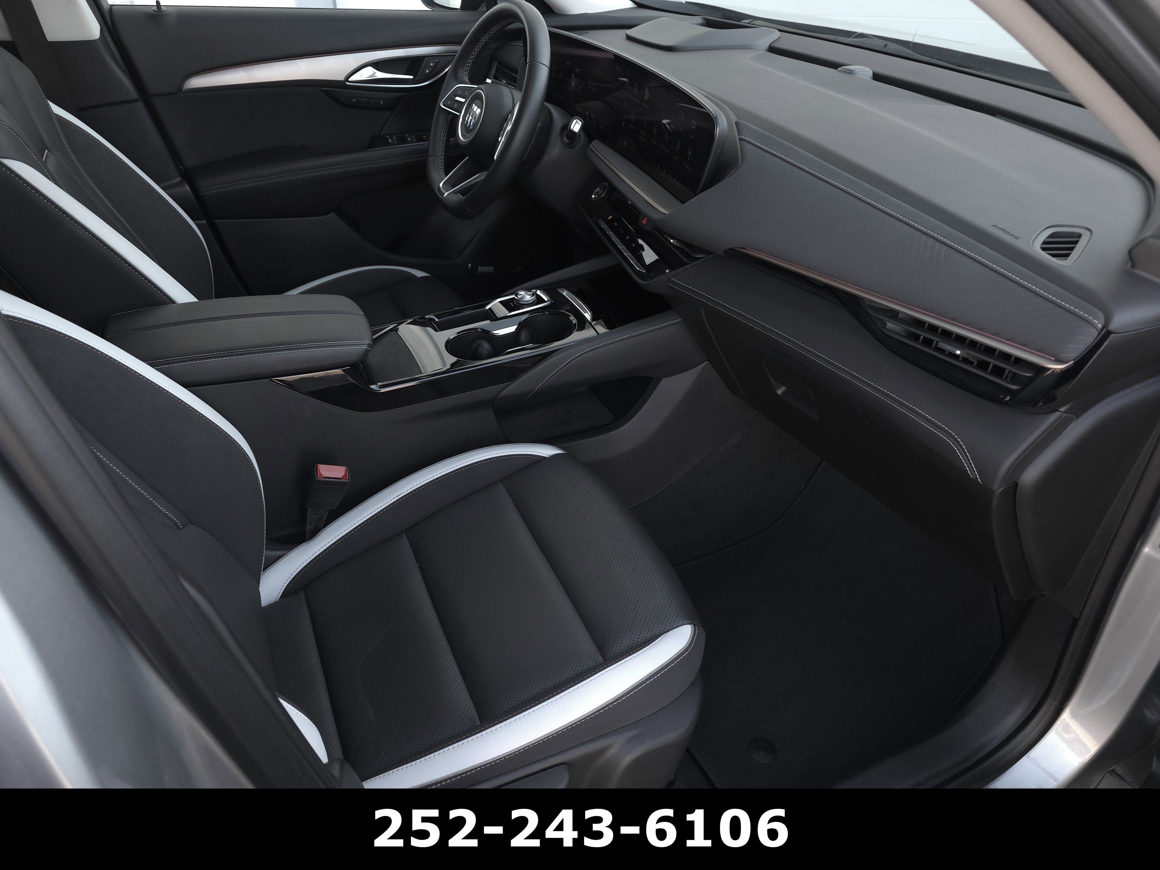 Used 2025 Buick Envision Sport Touring image 42