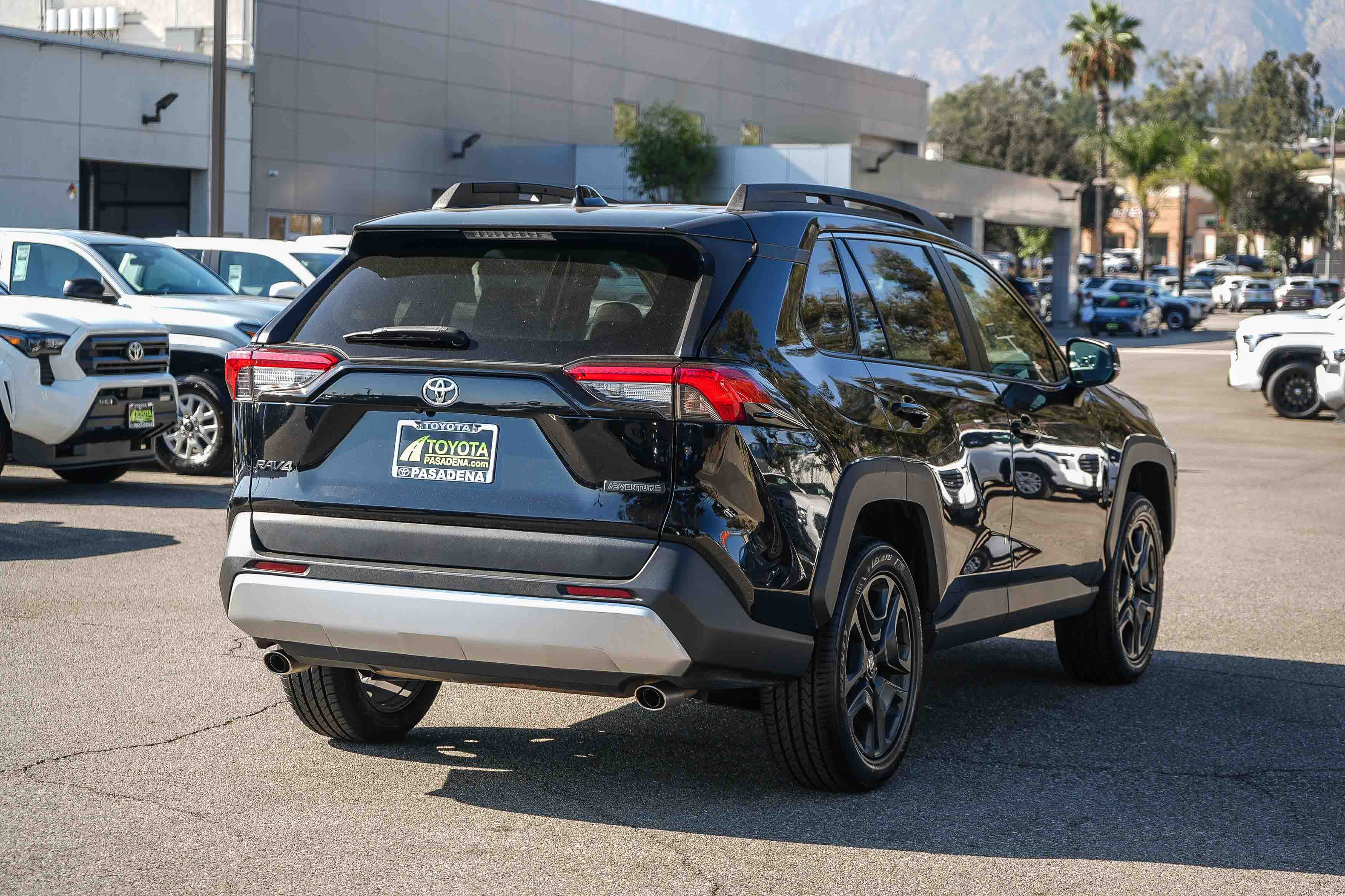 Used 2024 Toyota RAV4 Adventure AWD/4WD image 6