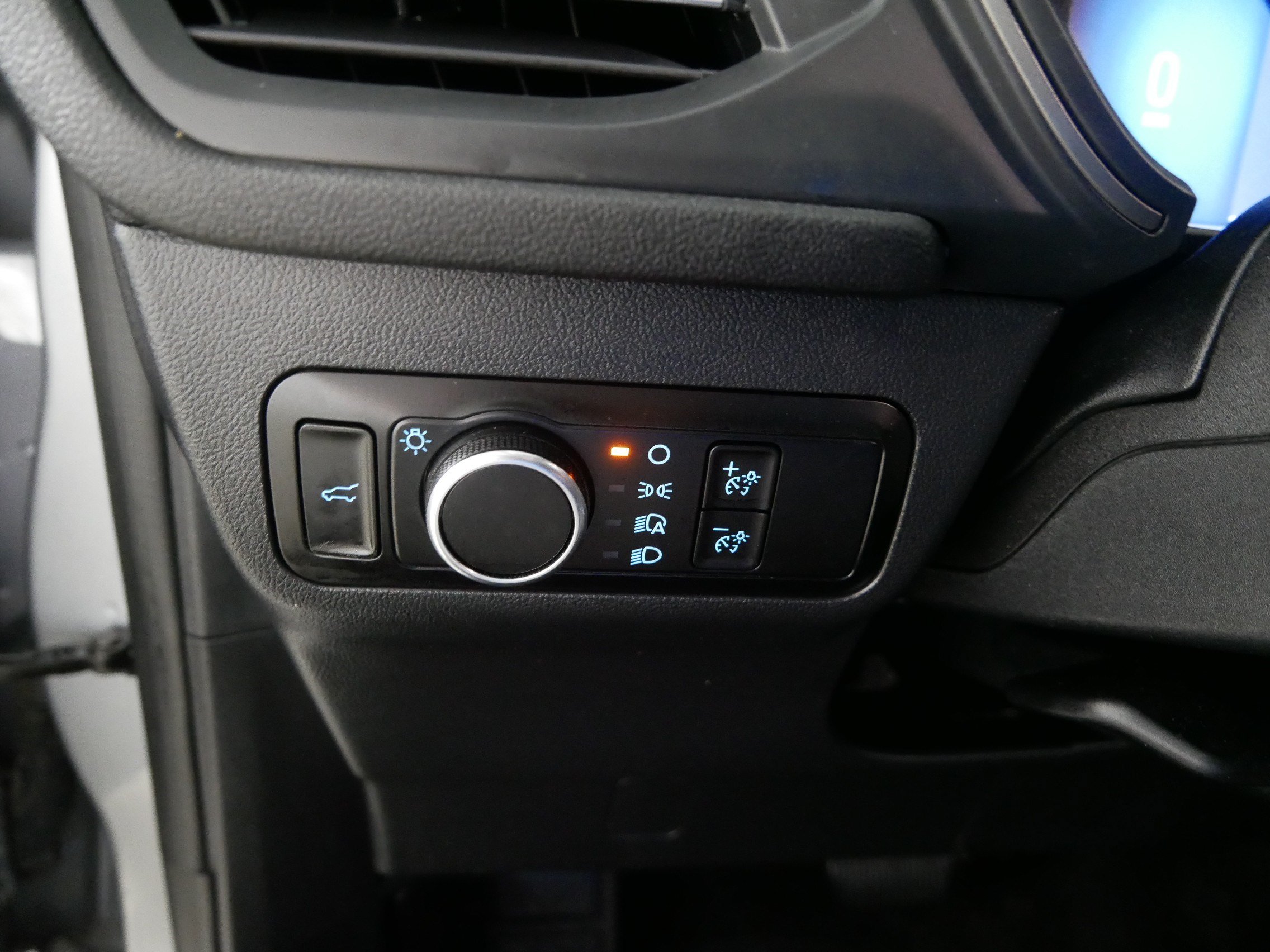 Used 2023 Ford Escape Active w/ Tech Pack #1 AWD/4WD image 26