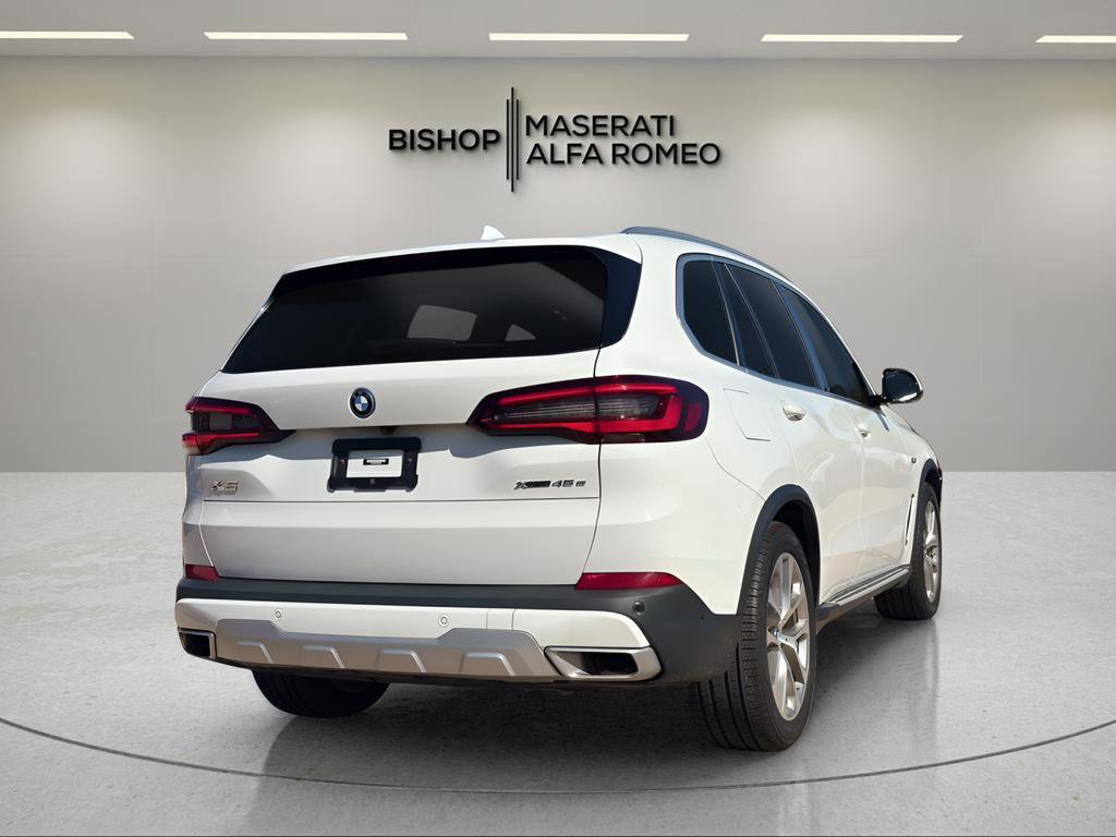 Used 2023 BMW X5 xDrive45e image 6