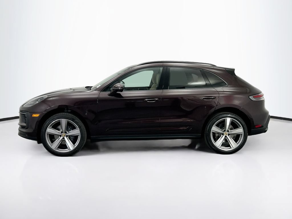 Used 2026 Porsche Macan AWD/4WD image 2