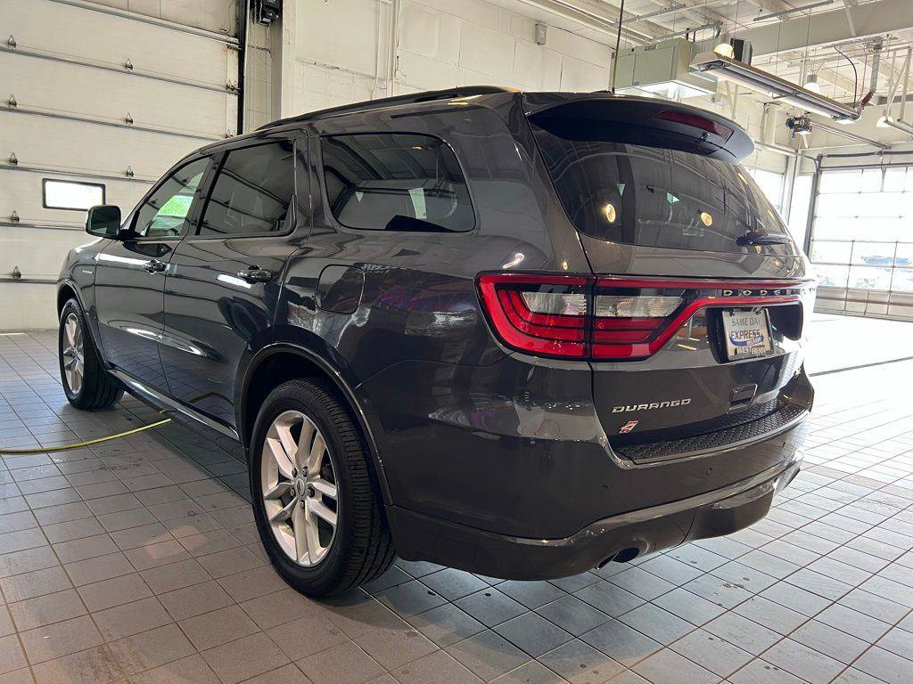 Used 2025 Dodge Durango R/T AWD/4WD image 5