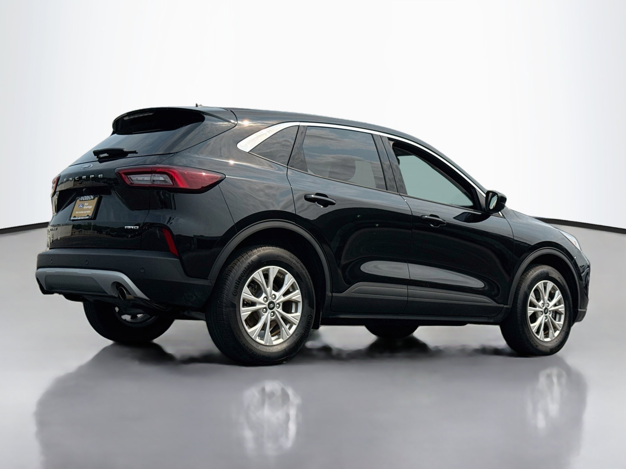 Used 2023 Ford Escape Active w/ Tech Pack #2 AWD/4WD image 7