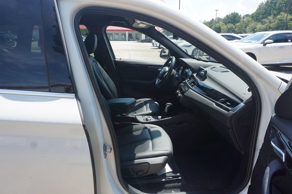 Used 2019 BMW X1 xDrive28i AWD/4WD image 16