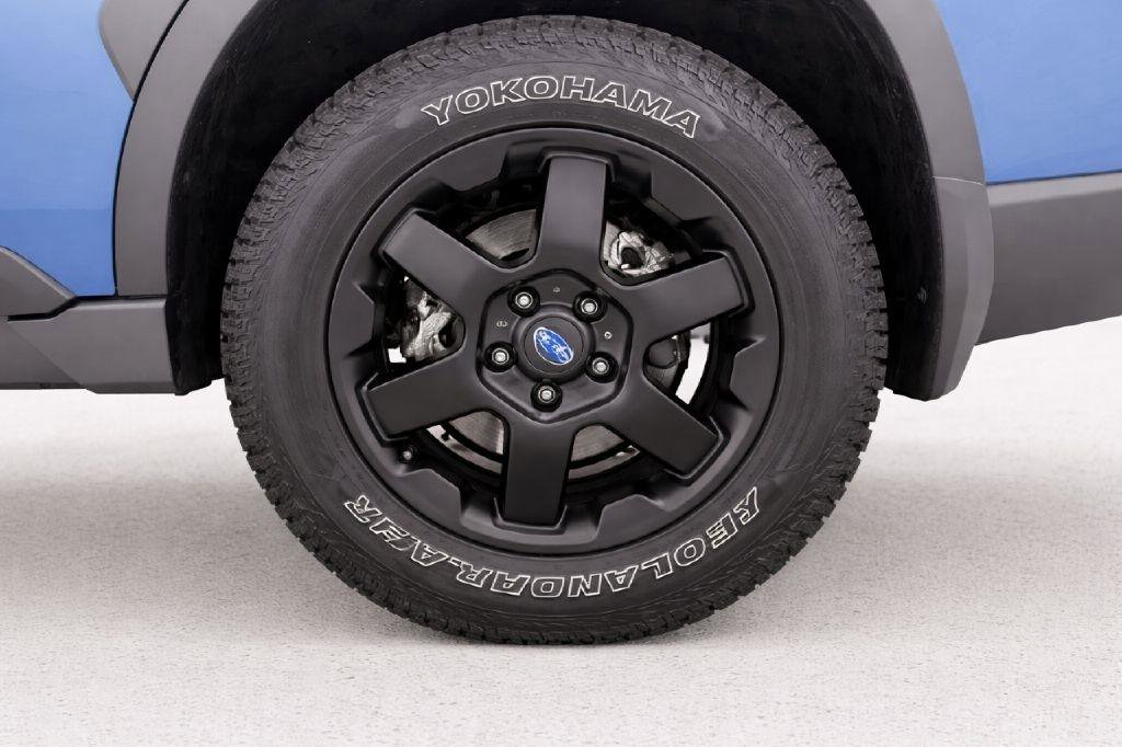 Used 2025 Subaru Outback Wilderness image 32