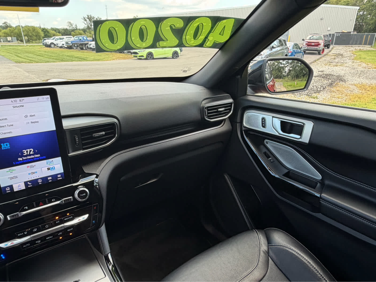Used 2023 Ford Explorer ST w/ Equipment Group 401A AWD/4WD image 27