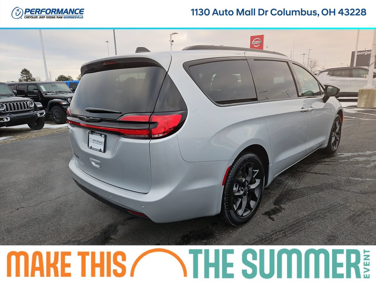 New 2026 Chrysler Pacifica Select w/ S Appearance Package FWD image 7