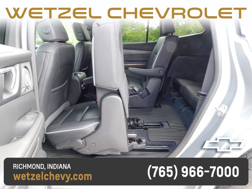 Used 2025 Buick Enclave Avenir w/ Super Cruise Package AWD/4WD image 35