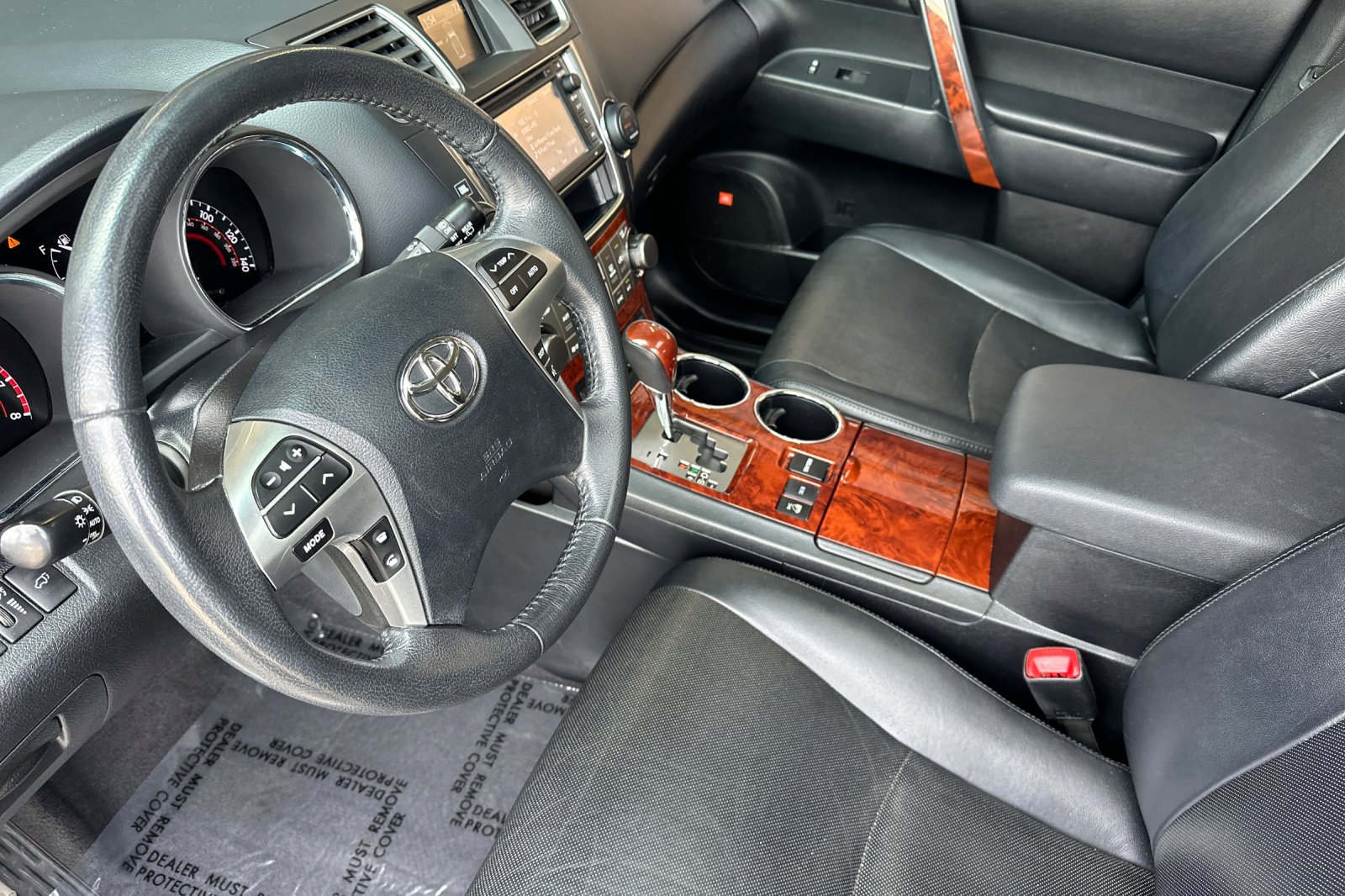Used 2013 Toyota Highlander Limited AWD/4WD image 4