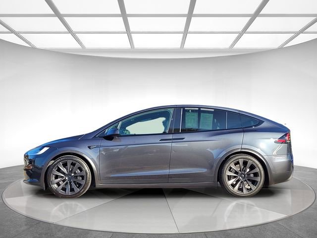 Used 2024 Tesla Model X image 8