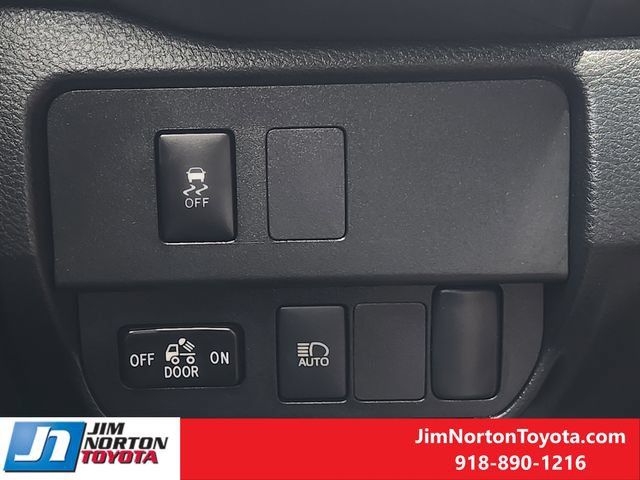 Used 2021 Toyota Tacoma SR w/ SR Convenience Package RWD image 22