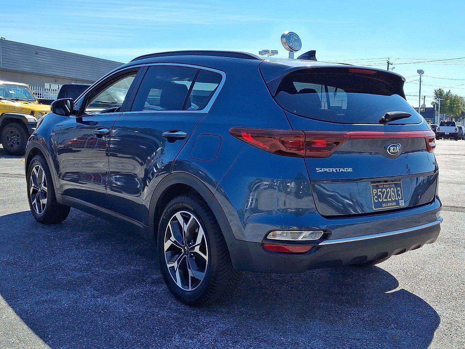 Used 2020 Kia Sportage EX w/ Option Group 15 AWD/4WD image 5