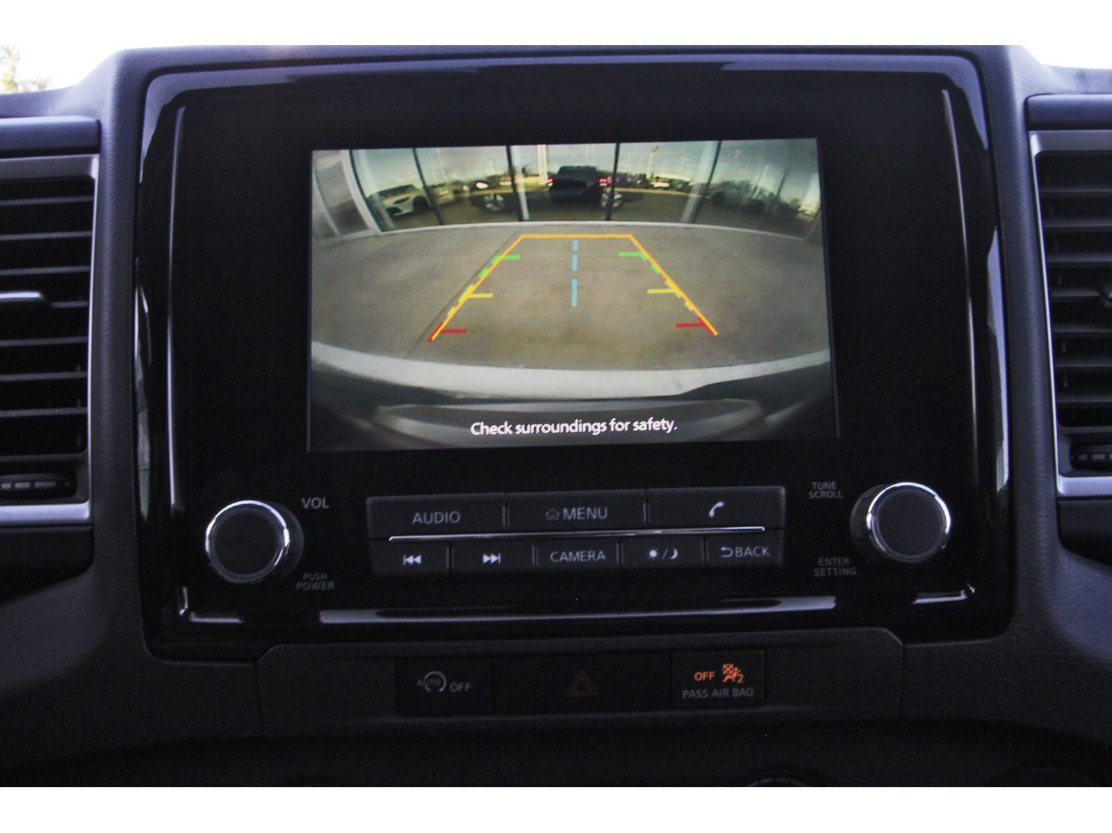 Used 2024 Nissan Frontier SV RWD image 26