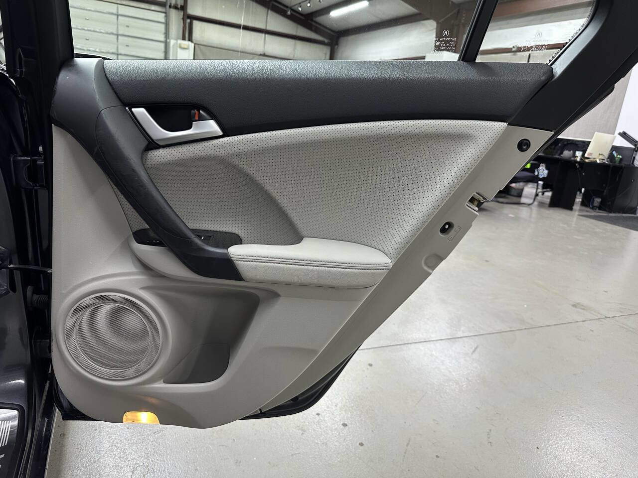 Used 2014 Acura TSX Base 4dr Sedan image 13