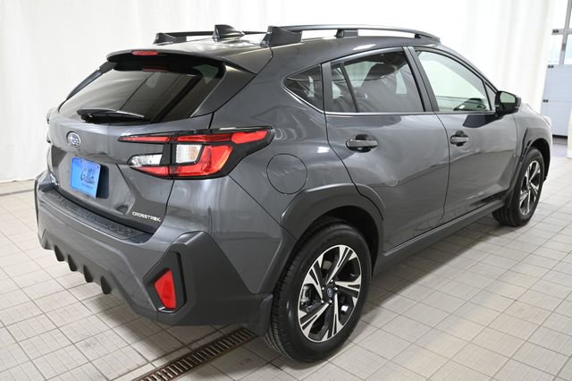 Used 2025 Subaru Crosstrek 2.0i Premium image 12