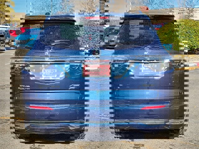 Used 2022 Buick Enclave Avenir w/ Avenir Technology Package image 5