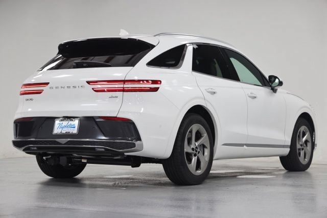 New 2026 Genesis GV70 2.5T Advanced w/ G1 Accessory Package AWD/4WD image 15