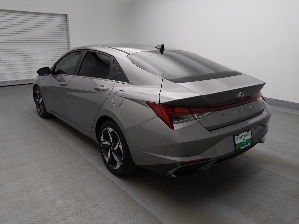 Used 2021 Hyundai Elantra Limited FWD image 5