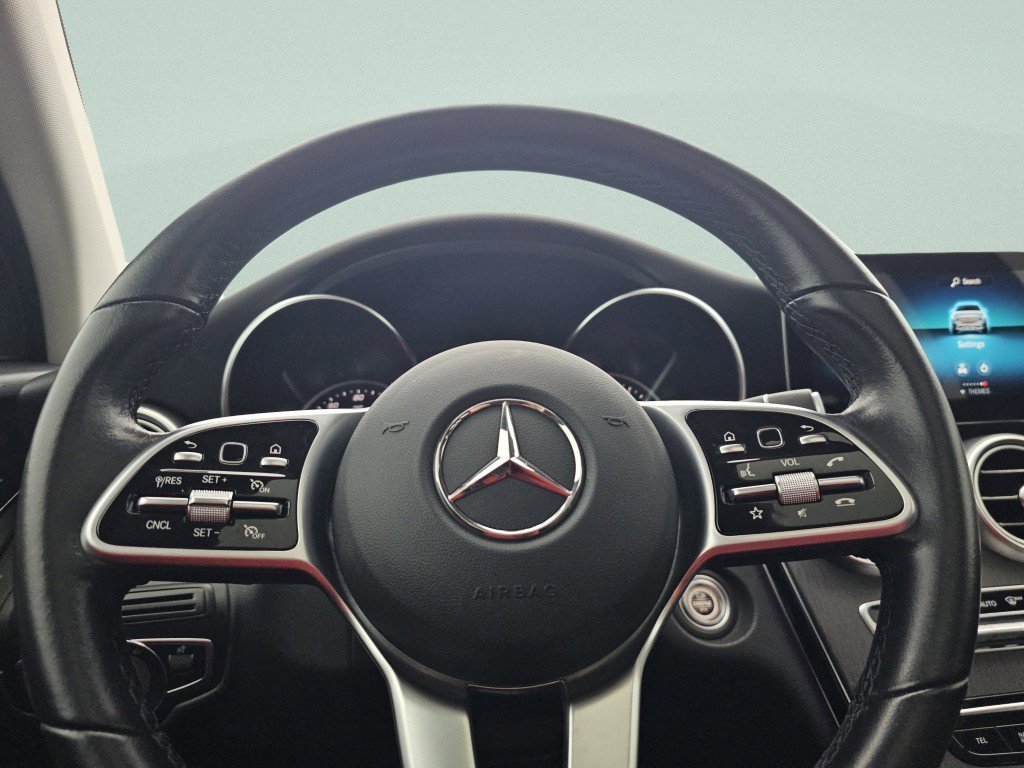 Used 2021 Mercedes-Benz GLC 300 image 30