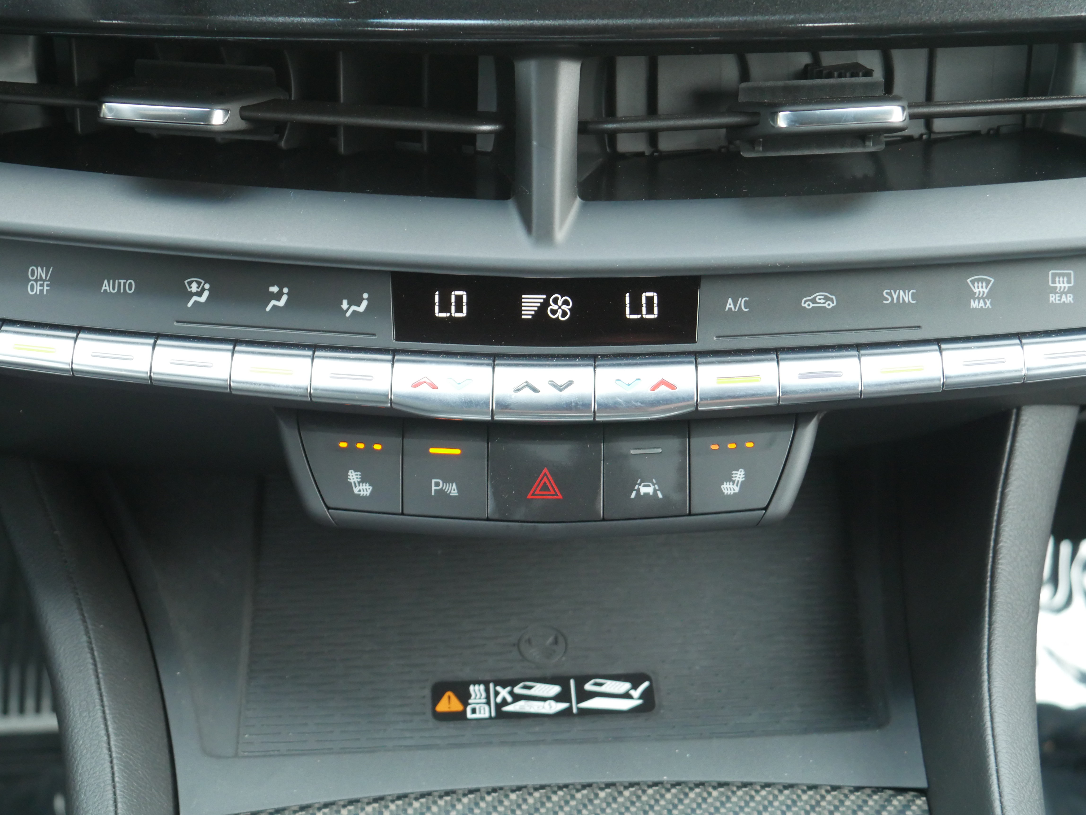Certified 2022 Cadillac CT4 V Blackwing w/ Technology Package RWD image 20