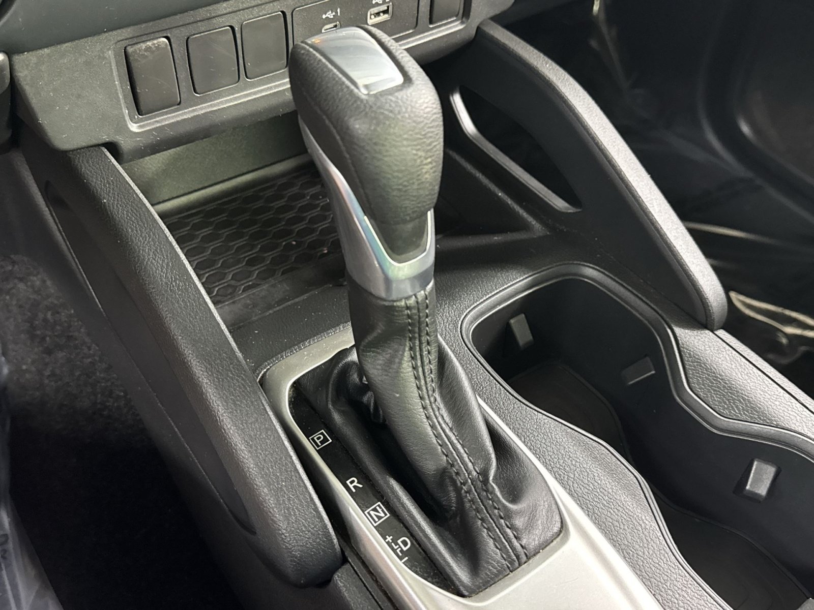 Used 2022 Nissan Frontier S RWD image 34