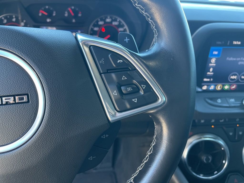 Certified 2022 Chevrolet Camaro LT w/ Technology Package image 19
