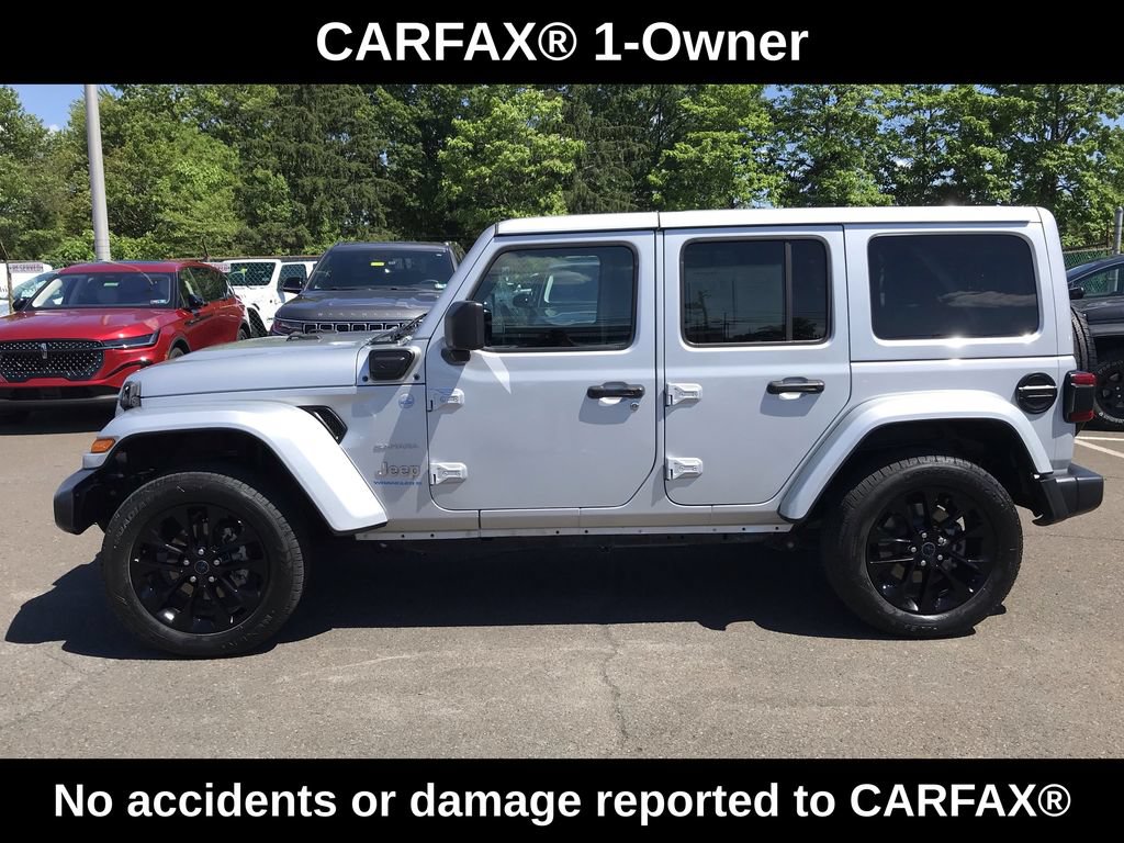 Used 2024 Jeep Wrangler Unlimited Sahara AWD/4WD image 2