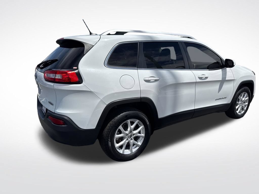 Used 2015 Jeep Cherokee Latitude AWD/4WD image 5