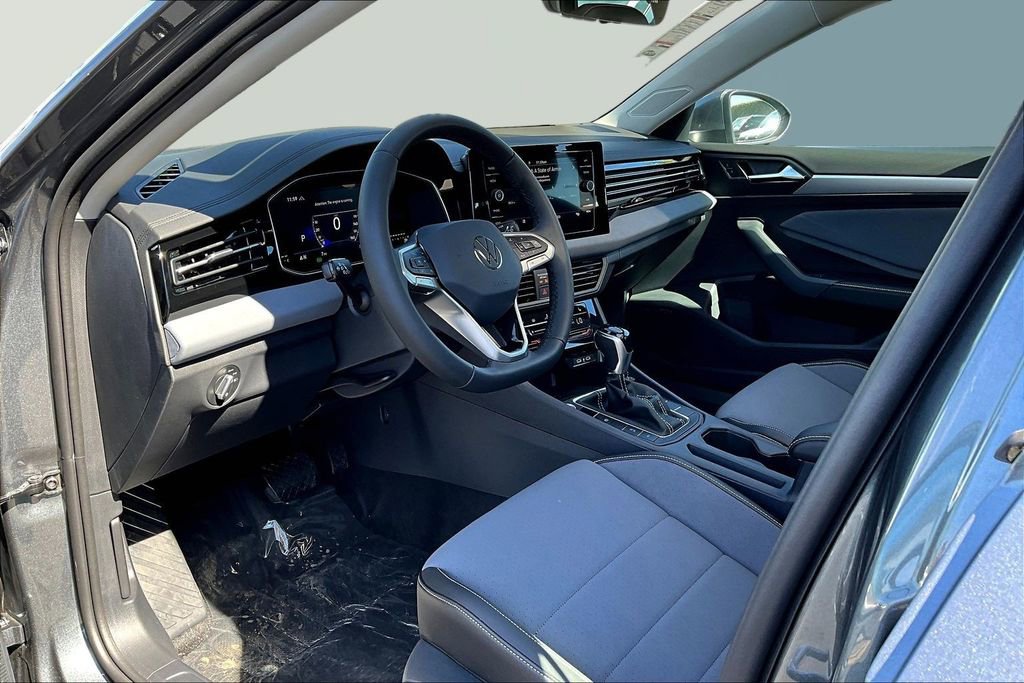 New 2026 Volkswagen Jetta SE image 16