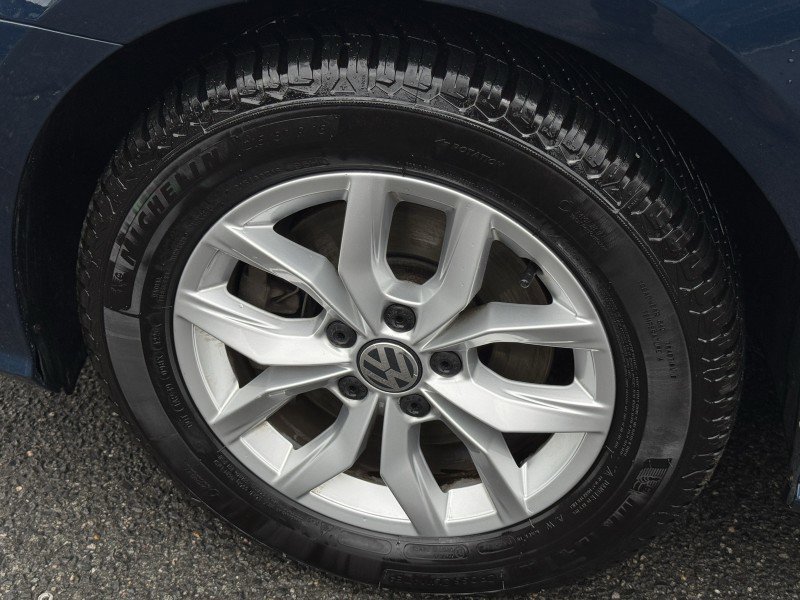 Used 2018 Volkswagen Passat 2.0T S image 30