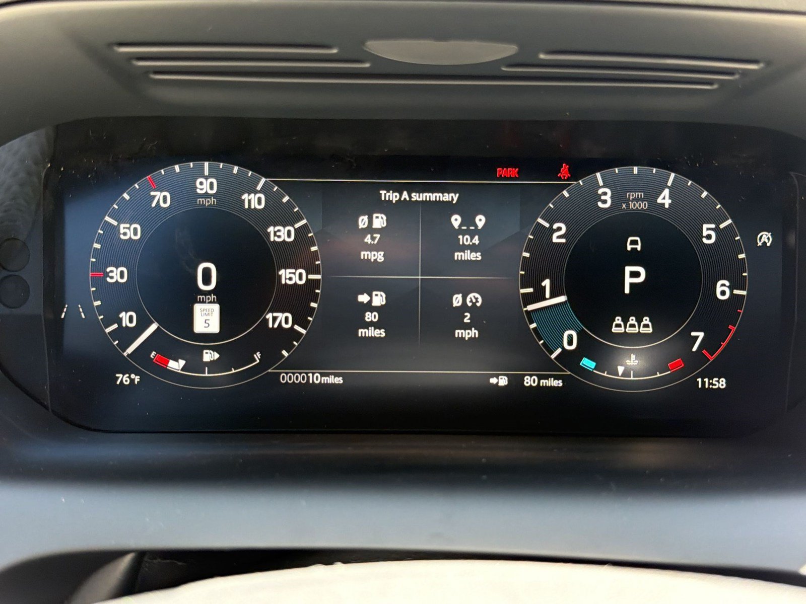 New 2026 Land Rover Discovery Sport Landmark AWD/4WD image 22