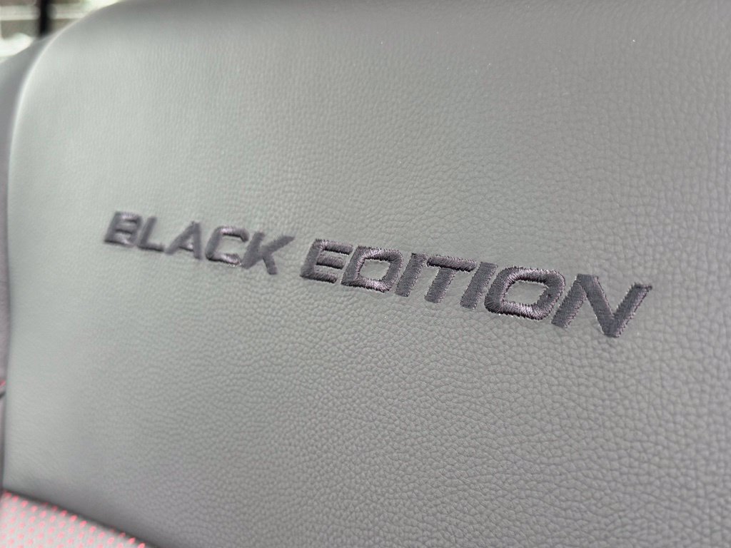 Certified 2025 Honda Ridgeline Black Edition image 12