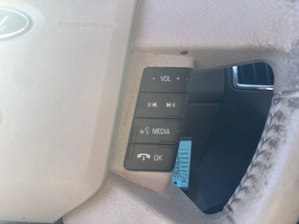 Used 2009 Ford Edge Limited image 19