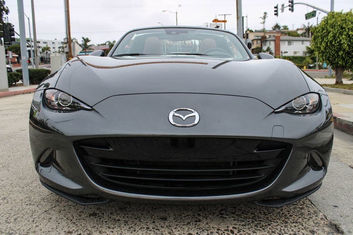 Used 2019 MAZDA MX-5 Miata RF Grand Touring RWD image 10