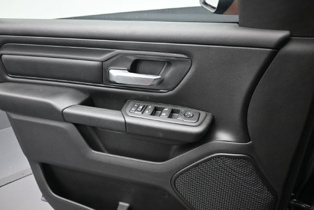 New 2027 RAM 1500 Express RWD image 16
