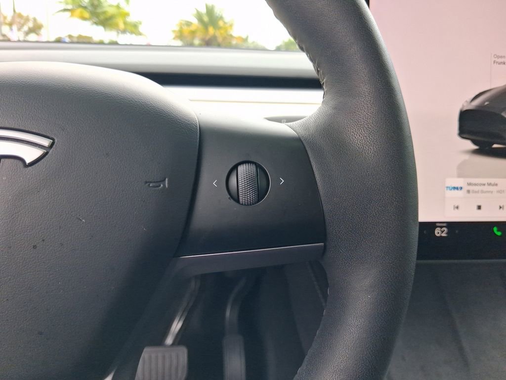 Used 2024 Tesla Model Y Long Range image 19