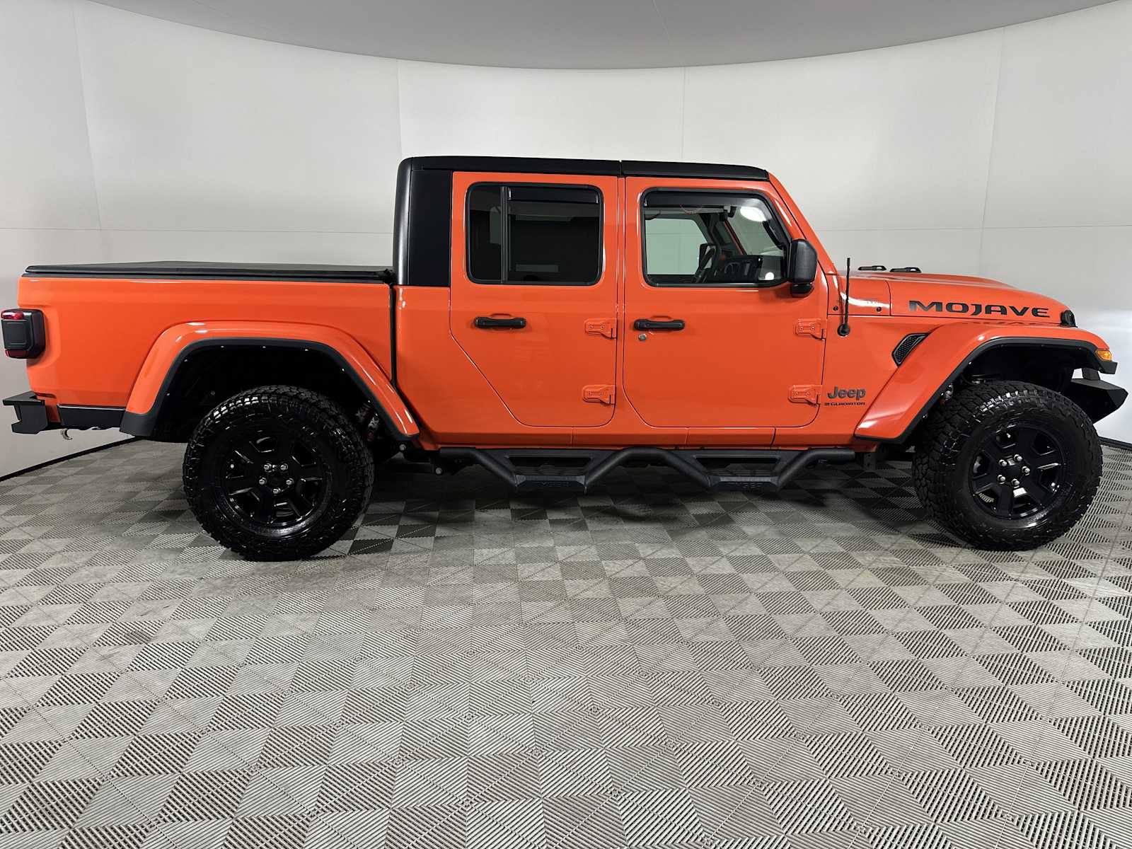 Used 2023 Jeep Gladiator Mojave w/ LED Lighting Group image 8