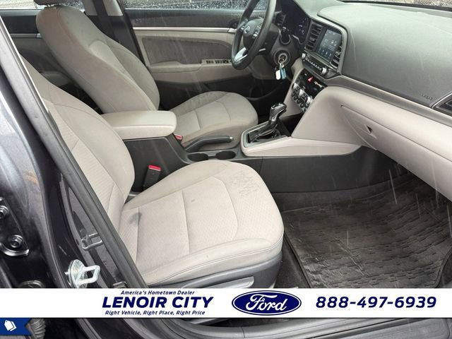 Used 2020 Hyundai Elantra SEL image 13