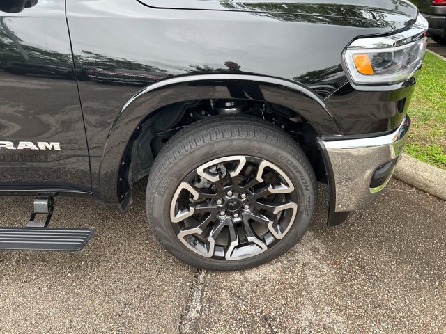 Used 2026 RAM 1500 Limited AWD/4WD image 4
