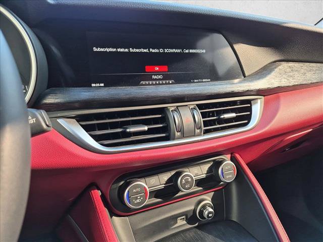 Used 2019 Alfa Romeo Stelvio w/ Nero Edizione RWD image 12