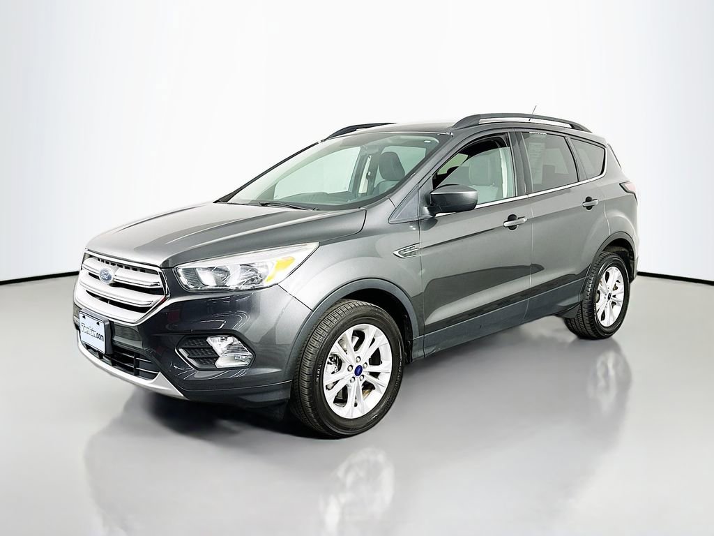 Used 2018 Ford Escape SE image 4