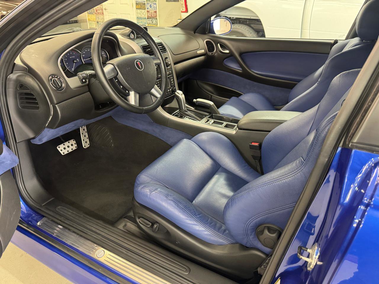 Used 2005 Pontiac GTO image 6