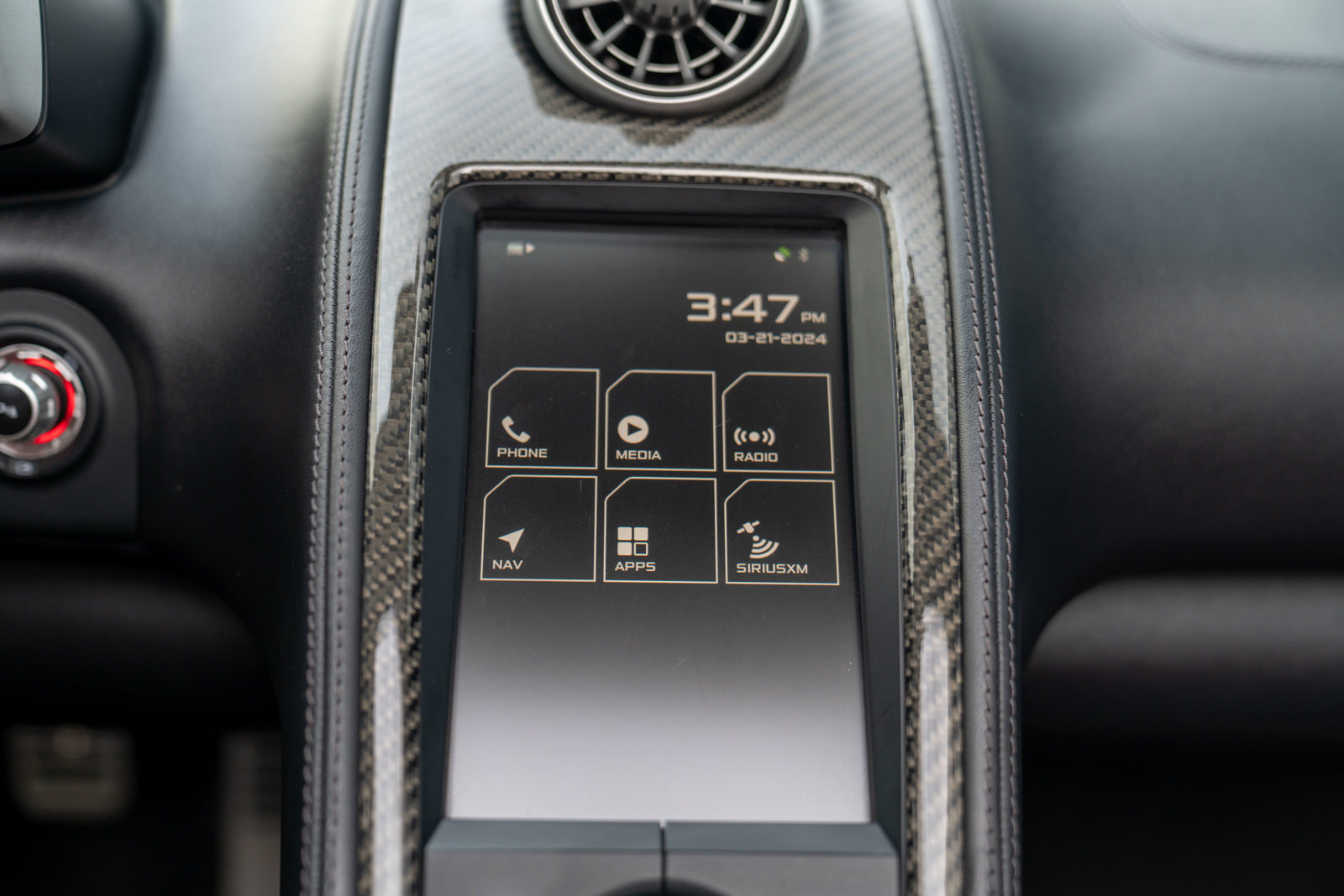 Used 2016 McLaren 650S Spider RWD image 38