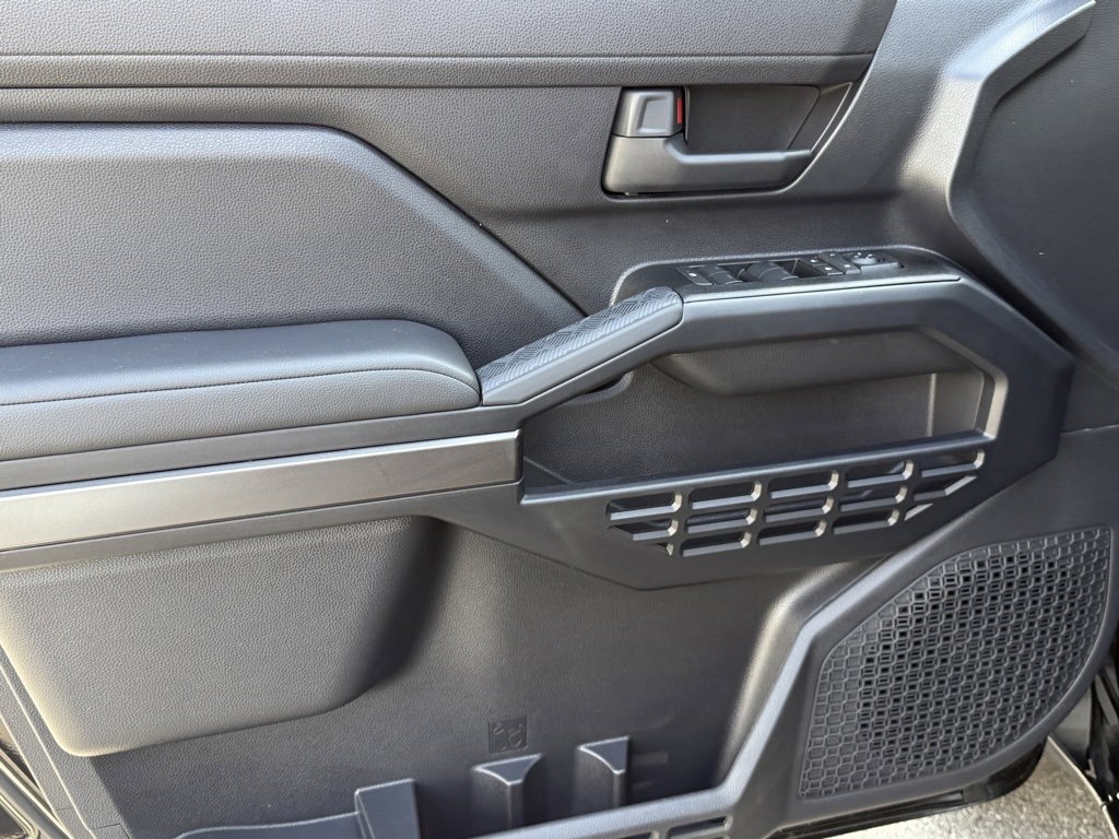 Used 2025 Toyota 4Runner SR5 image 16