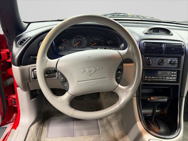 Used 1996 Ford Mustang GT RWD image 10